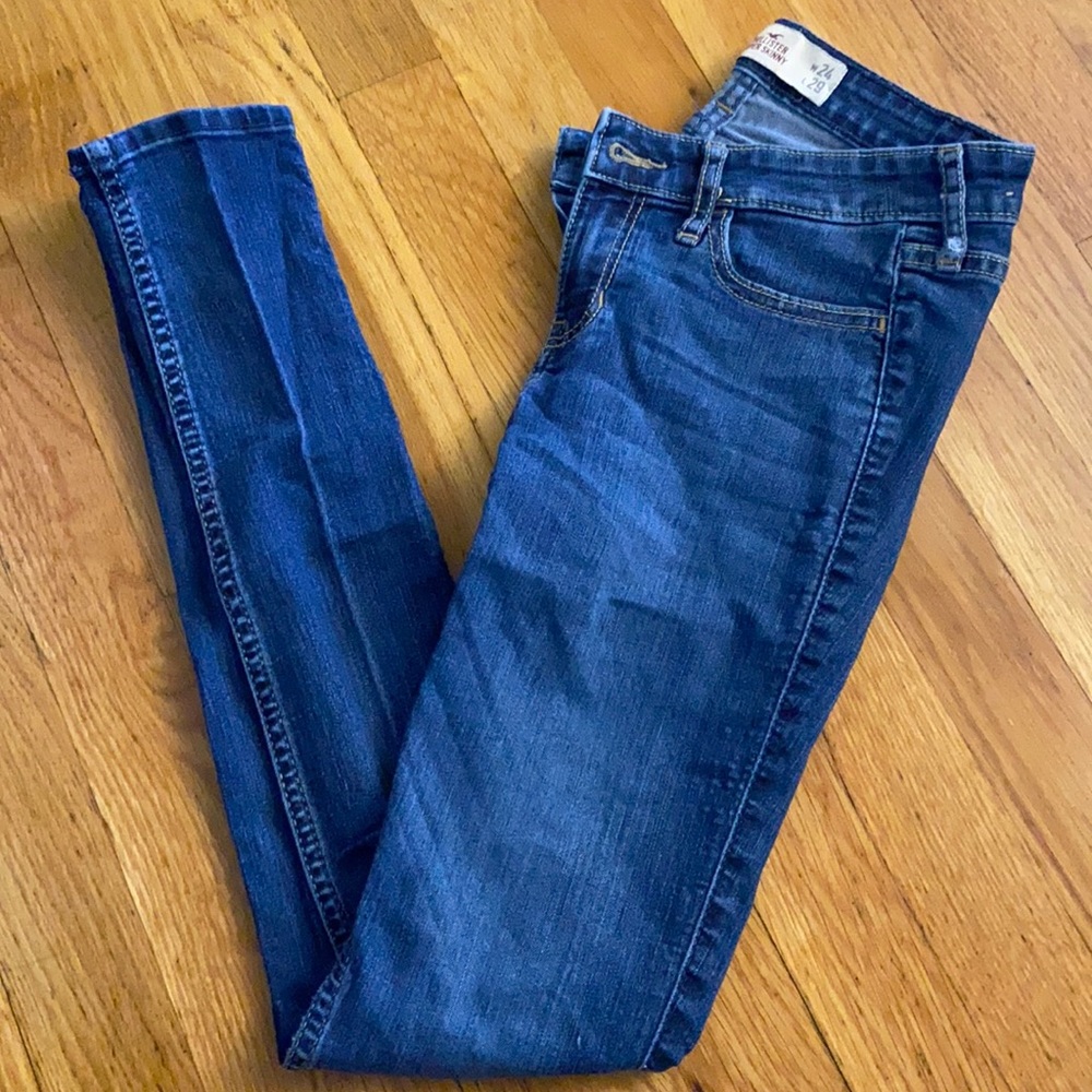 Hollister jeans